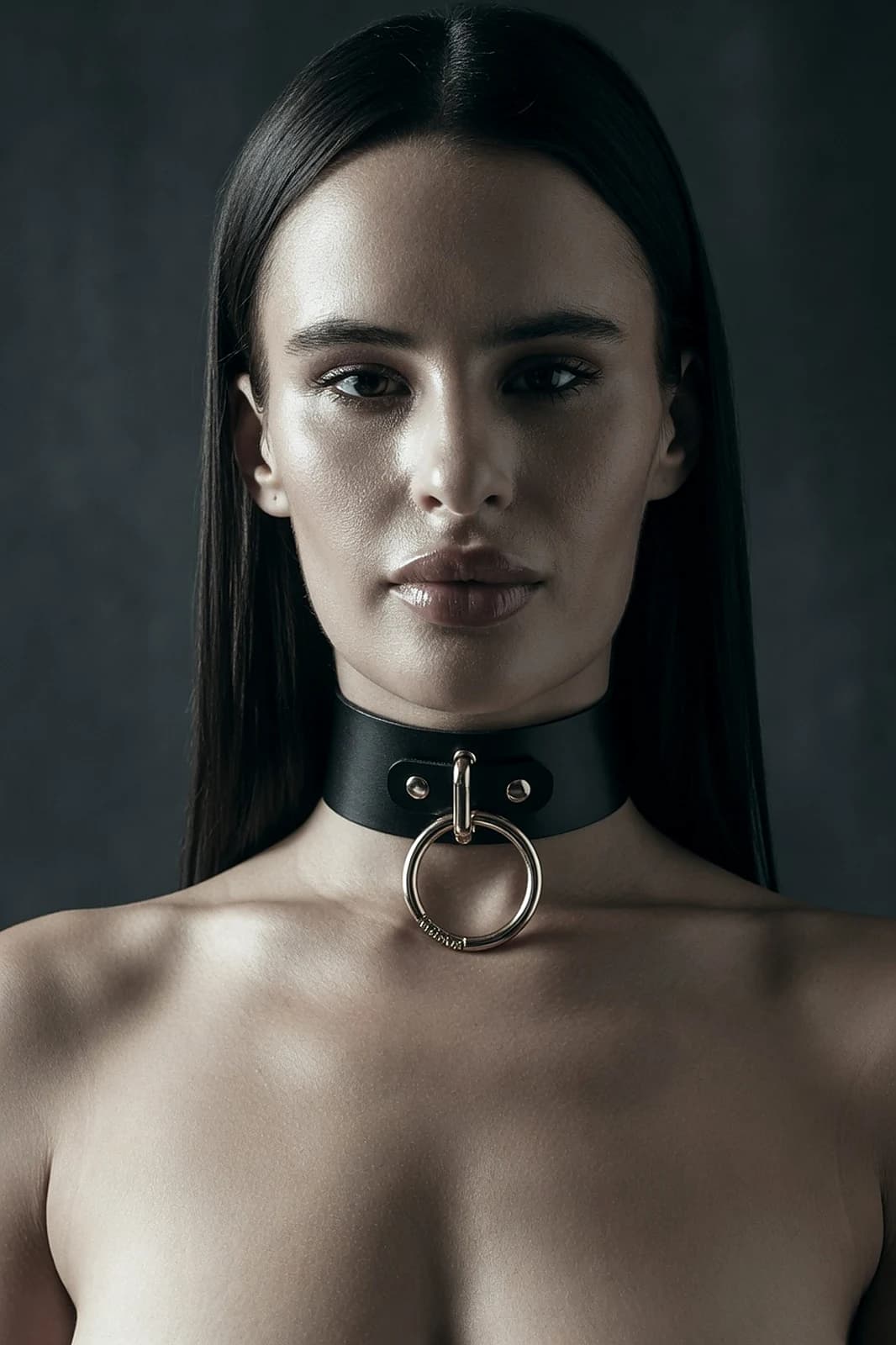 Full-grain black leather collar for play, hand-finished — Tannoir wholesale craft